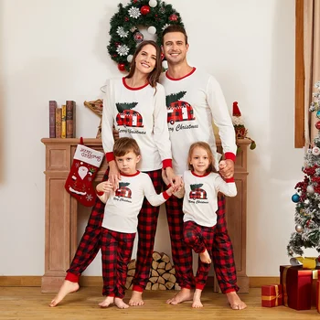 PatPat Družino Ujemanje Kariran Avto Izvedbo Božično Drevo Ujemanje Pižamo Kompleti Družinski Videz Pajama Stranka, ki Določa Položaja tiskanja