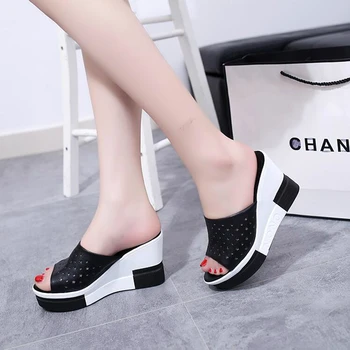 2020 Novo Poletje copati ženske platformo, sandali, čevlji za Ženske strani sandali plaži platformo slip-on krog toe bele japonke W03