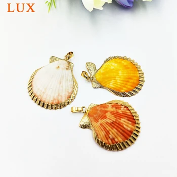 Naravni lupini obesek fan oblikovan morja lupine čarobne gumbe za ogrlico, zaradi česar zlato barvo prevlečeni obesek