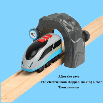 3pcs Smart Vlak Nastavite Diecast Inteligentni Otroci Vlak Igrače Združljiv za Lesene Progi Vlak Električne Igrače za Otroke