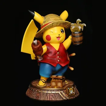 Takara Tomy Japonske Anime Pokemon Lutke Akcijska Figura, Pikachu Cosplay Enem Kosu Lufy Sauron Sanji OP 17 cm