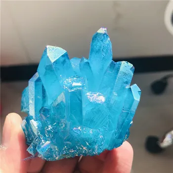 100-200 g modre barve Quartz CrystalTitanium Bizmut Silicij Gruče Mavrica
