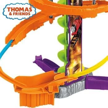 Thomas & Friends Minis Diecast Vlak Železniška Stavbo Jeklarne Stunt Nastavite Otrok Igrače Učenje Skladbo z Avtomobilom FGR17 Za Otroke