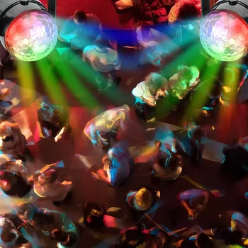 RGB LED luči Stopnji svetlobe laserskega halloween projektor božič dj krmilnik Samodejno Vključi Zvok Obračanje Disco Krogla Stranka, Lučka