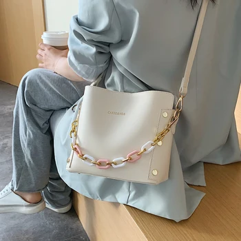 Elegantni Ženski Verige Tote Vedro vreča 2020 New Visoke kakovosti PU Usnja Ženske Oblikovalec Torbici Potovanja Ramenski Messenger Bag