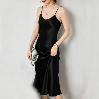 2021 Modna Ženska Obleka Seksi Saten Brez Rokavov Špageti Trak Ravne Trdne Sijoče Sundress Imitacije Svile Obleko Lady Vestidos