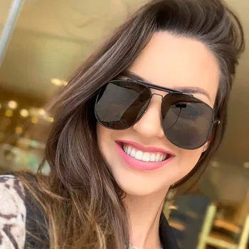 2019 Najnovejši Elegantne Dame Kvadratnih Sončna Očala Ženske Luksuzne Blagovne Znamke Oblikovalec Italija Kovinski Okvir Sončna Očala Ženski Šampanjec Odtenki